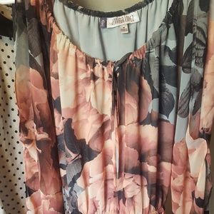 Gorgeous Jennifer Lopez Floral Dress - Medium